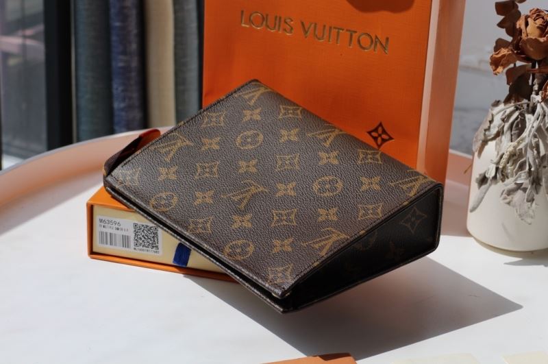 LV Clutch Bags